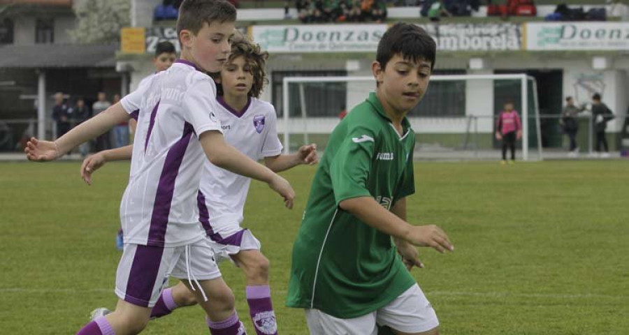 Triunfos foráneos en el certamen de Mugardos