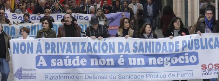 Miles de personas se manifestaron contra los recortes en Sanidad