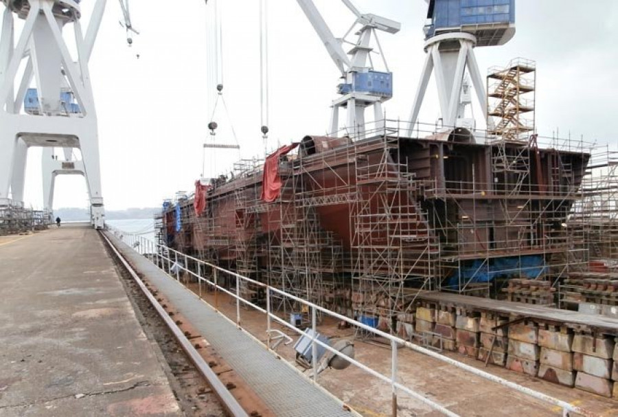 Pemex planea vender este año los floteles que se construyen en Ferrol y Vigo
