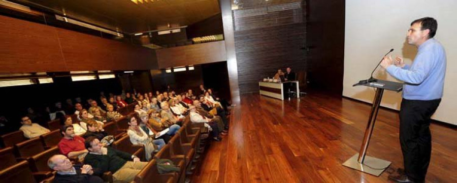 Cáritas Diocesana celebra un ciclo de conferencias de economía solidaria