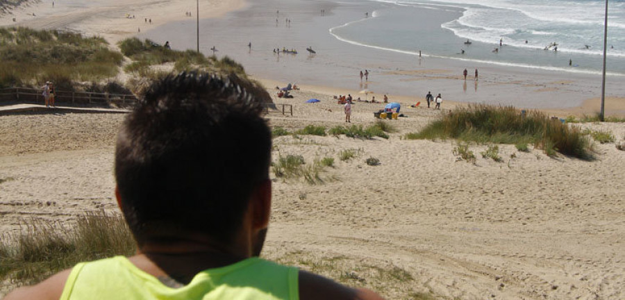 Ferrol cierra la campaña de playas con 800 asistencias y 15 rescates