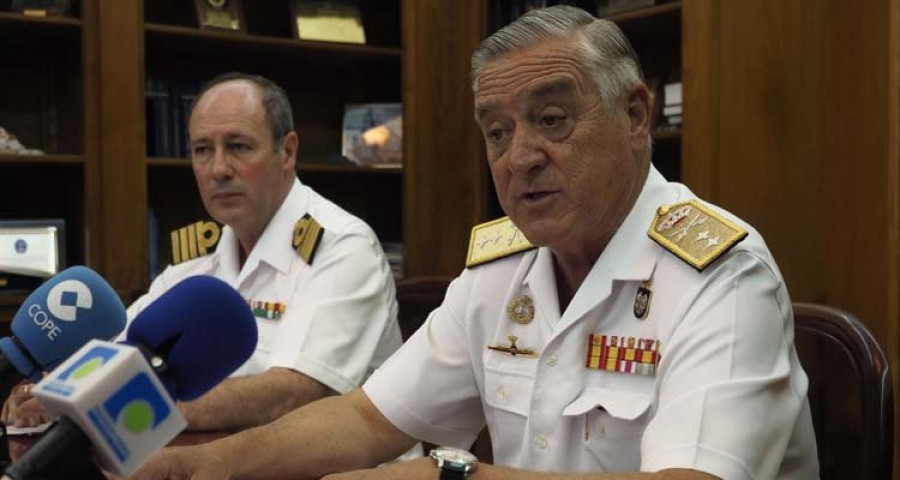 El nuevo almirante jefe del Arsenal ve “complicado” el derribo de la muralla por razones de seguridad