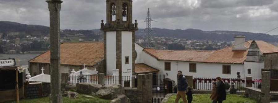 La oficina de turismo abre hoy y el día 19 las visitas guiadas al cenobio de O Couto