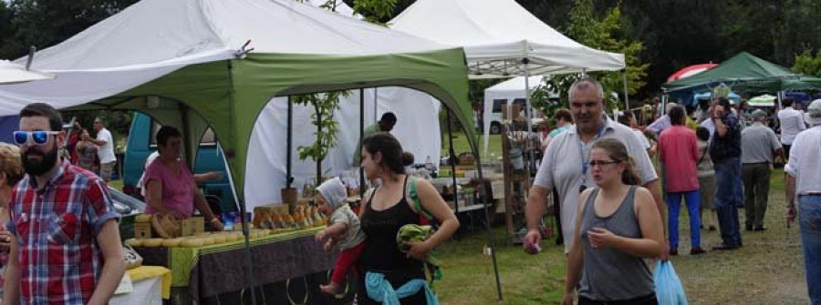 A Feira Rural de San Sadurniño logra ser un referente na actividade comarcal