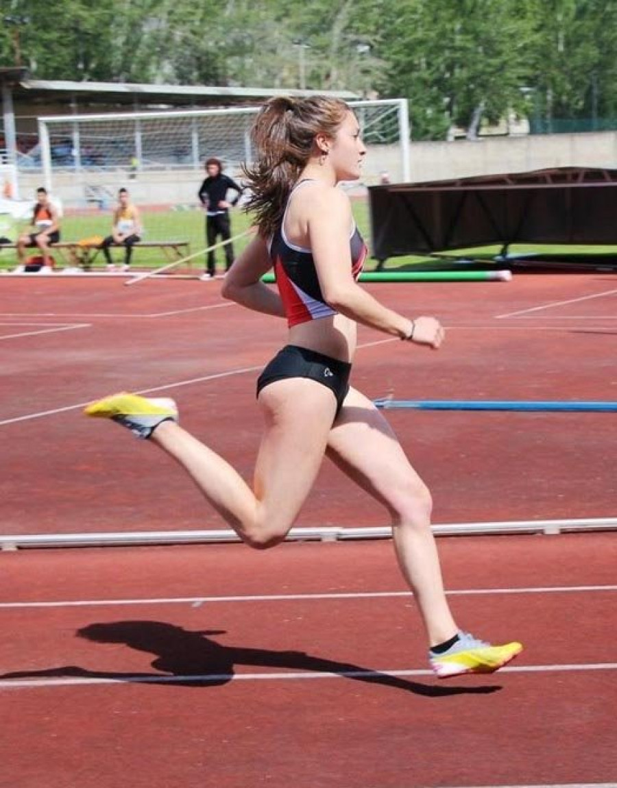 Claudia Rojo, campeona de España de 400 metros vallas