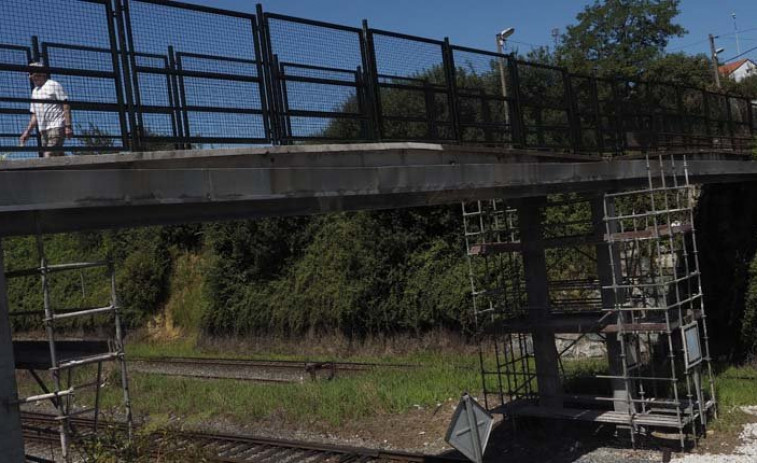 La Diputación licita una nueva pasarela peatonal sobre la vía del tren en Narón