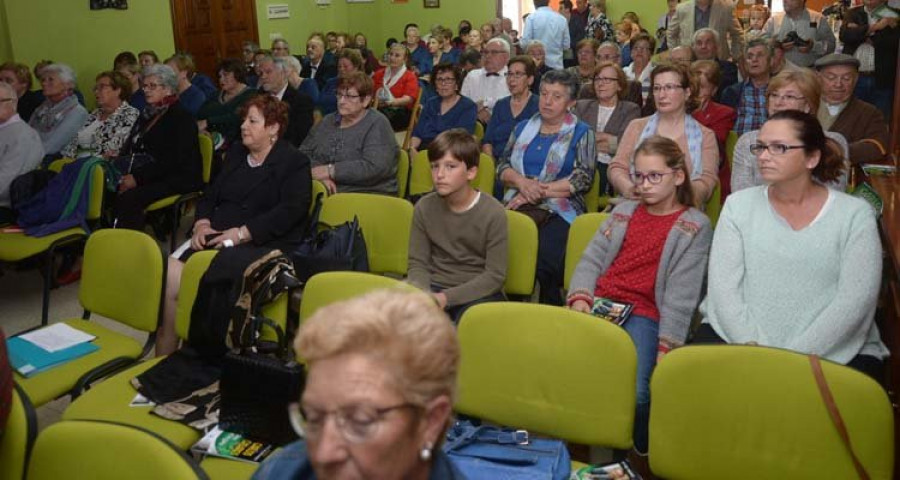 A arte e a identidade protagonizan a conmemoración do Día das Letras Galegas na comarca