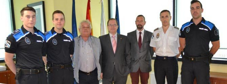 NARÓN-Tres nuevos agentes de la Policía Local se incorporan a la plantilla del Concello naronés