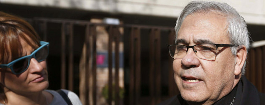 El arzobispo de Granada dice al juez que la investigación canónica depende de Roma