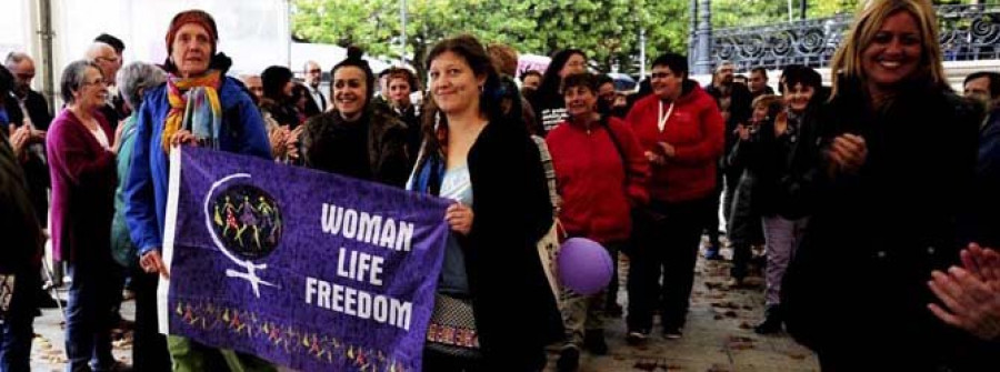 La caravana de la Marcha Mundial das Mulleres llega a Ferrolterra
