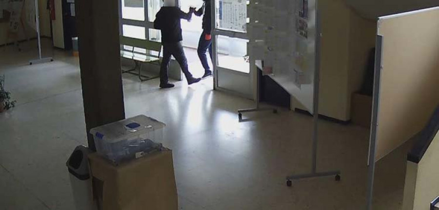 La Guardia Civil detiene a la primera banda especializada en robos en colegios