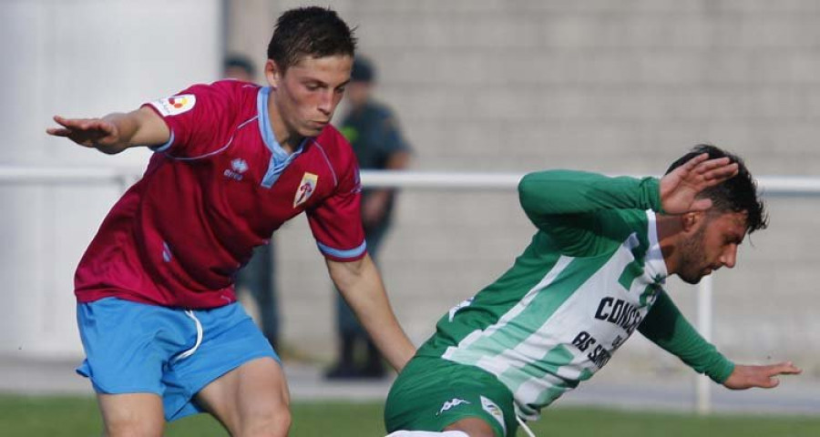 El Somozas perdió frente al Compostela por sus fallos