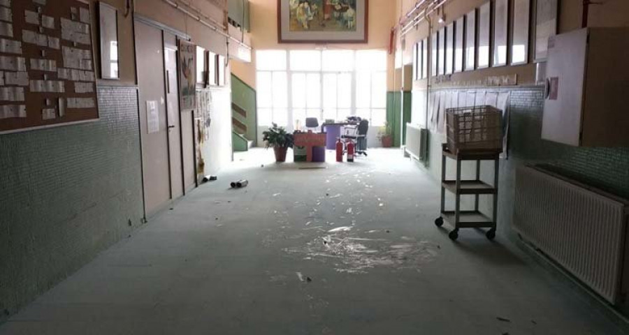 La Xunta suspende las clases hoy en el CEIP Nicolás del Río de Cedeira tras el ataque vandálico