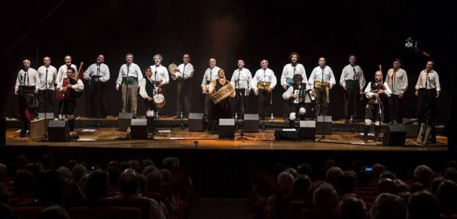 Michael McGoldrick Band y Treixadura se suman al cartel del Festival Celta de Ortigueira