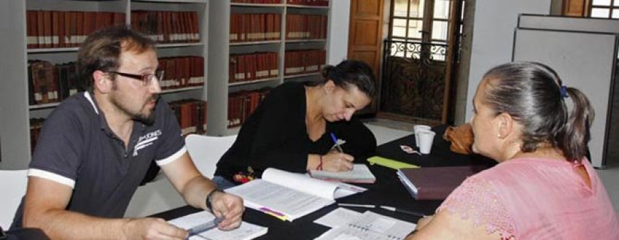 El Ateneo estudia reclamar al Concello el abono de la deuda a Mudanzas Félix