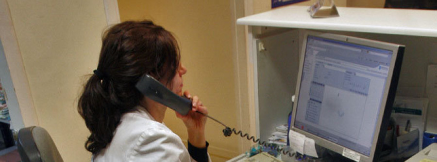 El servicio telefónico Conecta 72 atendió en el área de Ferrol a más de 10.000 pacientes