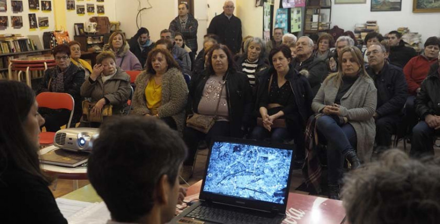 Santa Mariña reclama la obra del talud como complemento de la pasarela