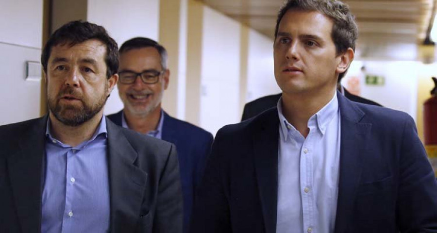 Ciudadanos insta al PSOE a hacer reformas en vez de hablar de escaños