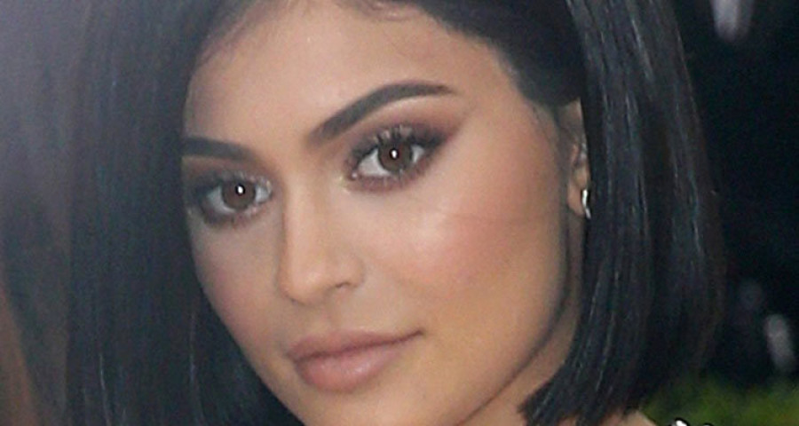 Kylie Jenner bate el récord de likes en Instagram con la foto de su bebé