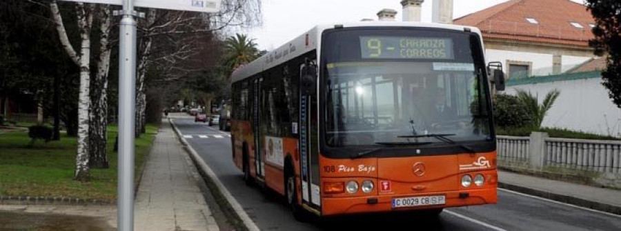 Arrecia la protesta vecinal y política contra los recortes en las líneas de bus