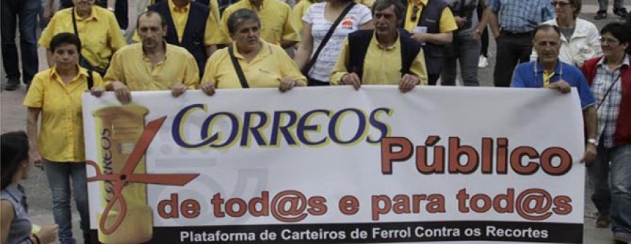 Los trabajadores de Correos denuncian  retrasos en el reparto este verano