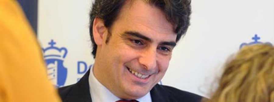 Rey “asciende” al presidente de la Diputación, Diego Calvo, al número dos de su candidatura