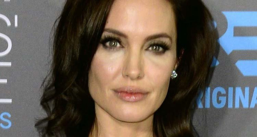 Brad Pitt y Angelina Jolie se enfrentan a la madre biológica de su hija Zahara