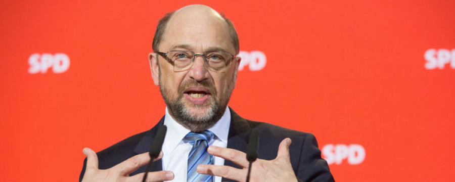 Schulz cede a las críticas de su partido y renuncia a ocupar un cargo en el Gobierno de Merkel