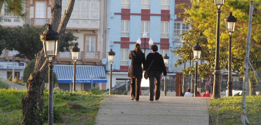 Cedeira.- Mejoras en parques y calles del casco urbano por cerca de 400.000 euros