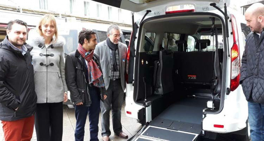 La Xunta fomenta la adquisición de taxis adaptados para mejorar la accesibilidad en la comarca