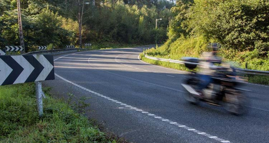 Demandan a Fomento medidas contra los accidentes de trádico en las curvas de Santa Ana