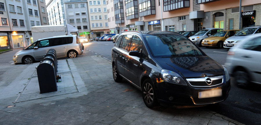 Las zonas azules se instalarán en seis calles de los barrios de Esteiro y Recimil