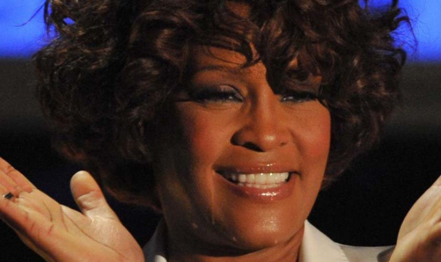 El primer documental oficial sobre Whitney Houston se estrena en julio