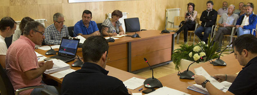 SAN SADURNIÑO - El pleno vota que el municipio no entre en el proceso de regularización del catastro