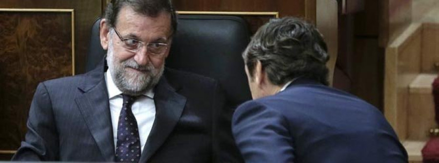 Rajoy abre la puerta a cambios en el PP tras la reacción de los barones del partido