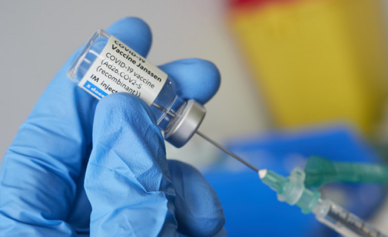 Casi el 70% de los españoles mayores de 80 años está inmunizado contra el coronavirus