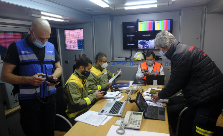 La Xunta ensaya con un simulacro en Mugardos el sistema operativo de emergencias provincial