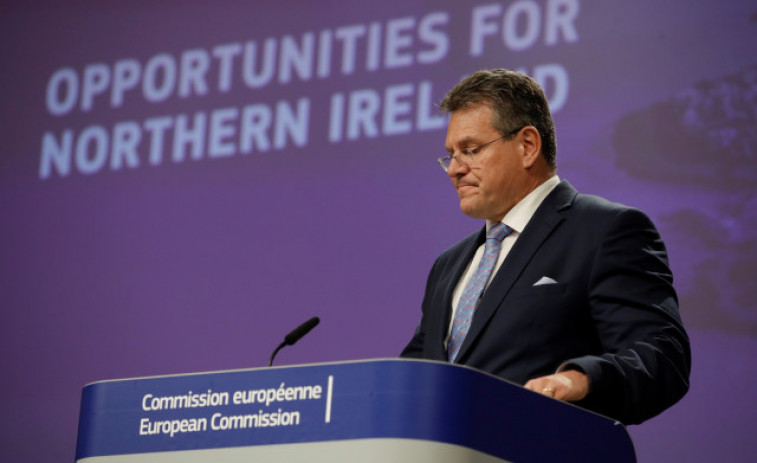 La Comisión quiere facilitar el paso de bienes de Gran Bretaña a Irlanda