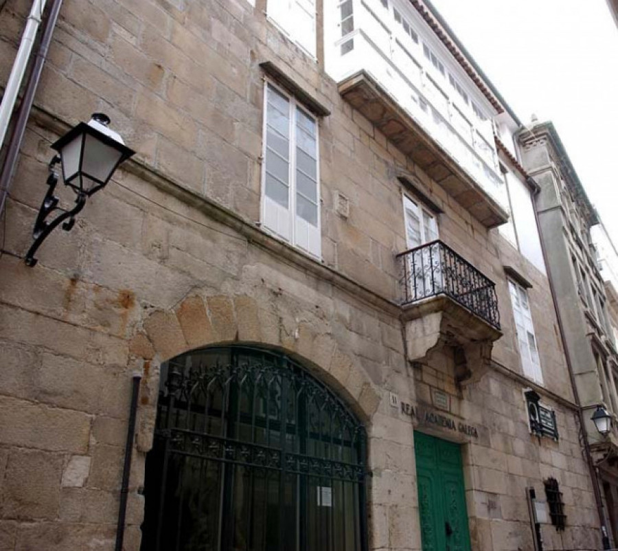 A Real Academia Galega reclama a oficialidade do galego no novo estatuto de Asturias