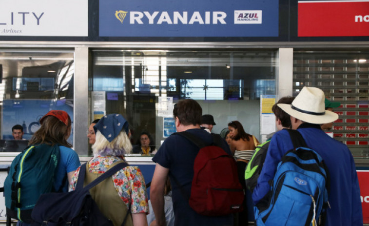 Los sindicatos de Ryanair anuncian 12 nuevas jornadas de huelga en julio