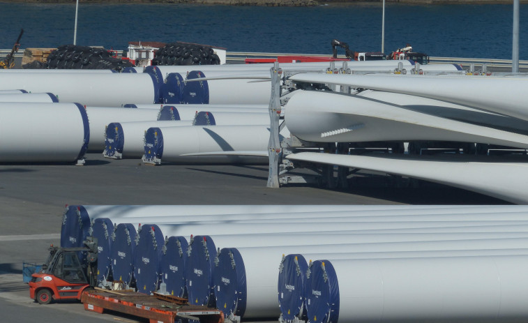 Prado califica de “absoluta emergencia” la situación del transporte de eólicos a Ferrol