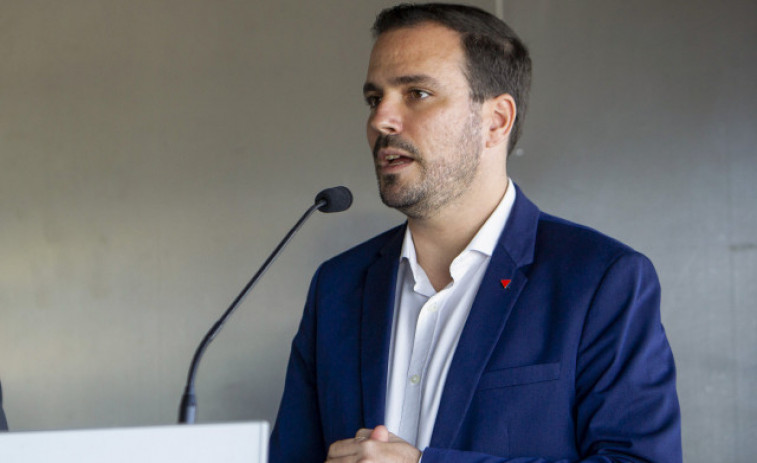 Garzón defiende que es importante activar impuesto a las grandes fortunas