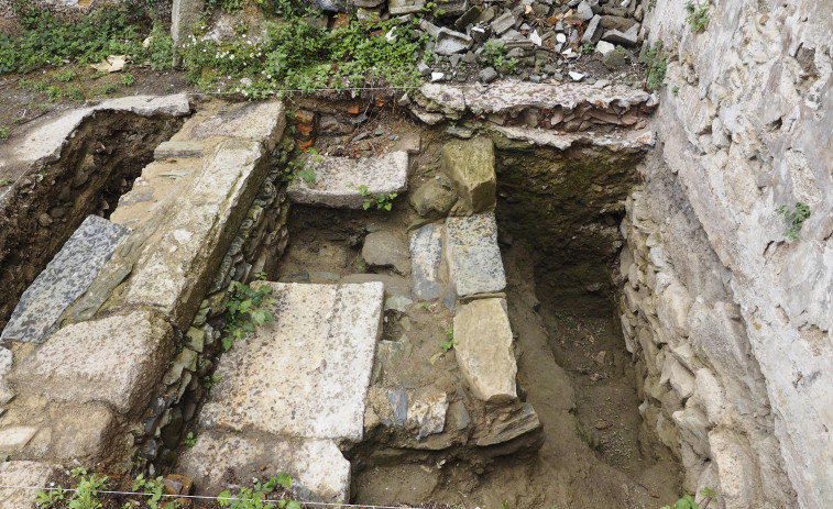 La conservación de los restos arqueológicos no hará variar apenas el proyecto de viviendas en la calle Castro