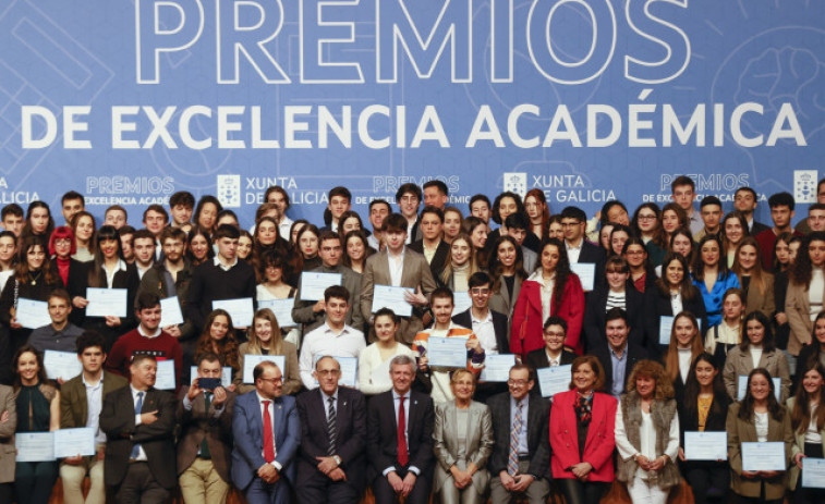 Más de 400 estudiantes, en su mayoría mujeres, reciben los Premios de Excelencia Universitaria de Galicia
