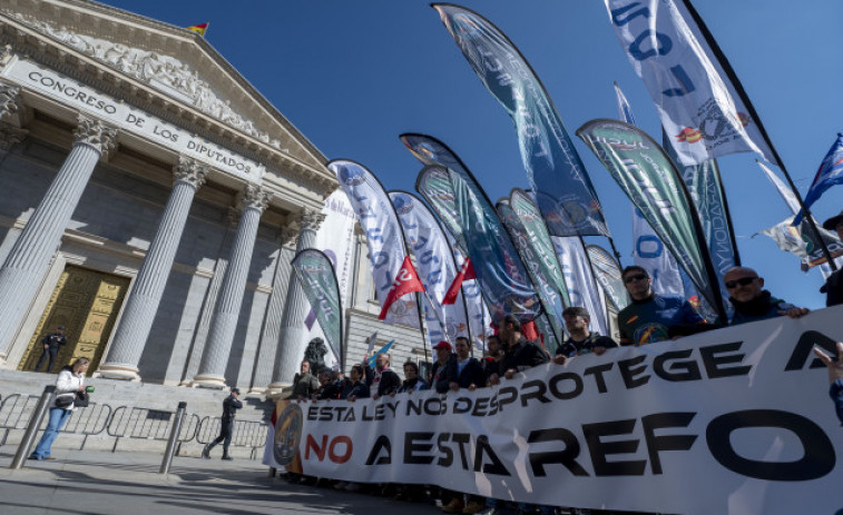 El paso decisivo de la nueva ley mordaza, más de 40 cambios y 4 escollos