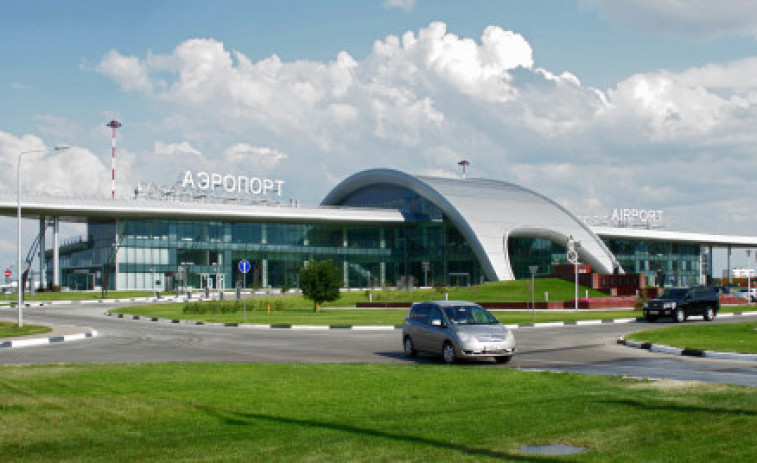 Un dron con explosivos cae en el aeropuerto de la ciudad rusa de Bélgorod