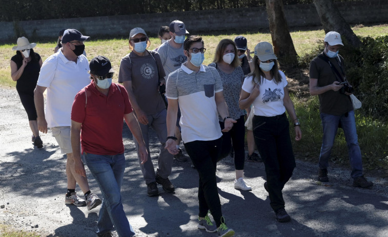 Equiocio retoma los recorridos guiados por la costa de Ferrol con la ruta del oro