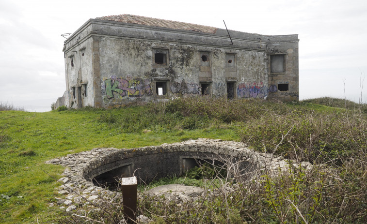 Dos millones para el proyecto de la Diputación de rehabilitación de las baterías de Ferrolterra