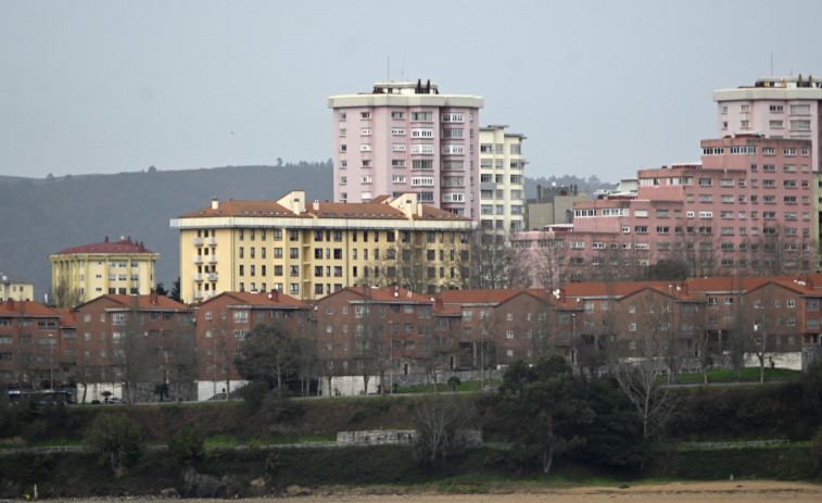 El final del verano se salda con una caída en el precio del suelo en Ferrol