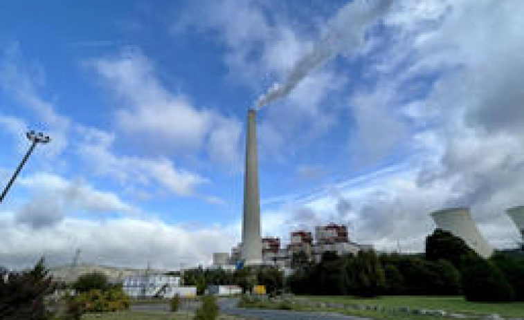 La chimenea de As Pontes se para